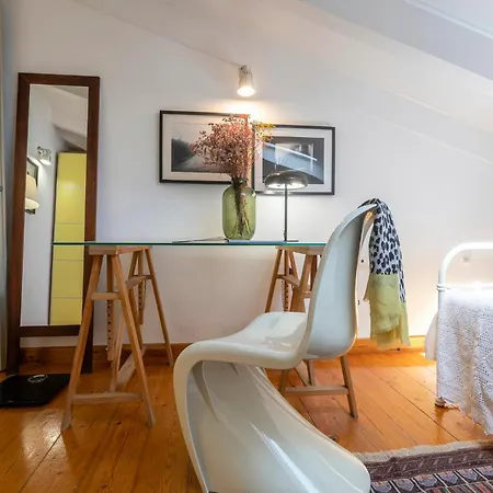 Artist Attic * Corfu (city)