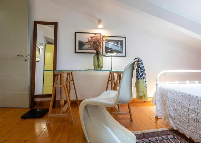 Artist Attic * Corfu (city)