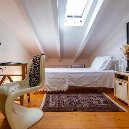 Apartment Artist Attic