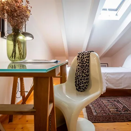 Apartment Artist Attic